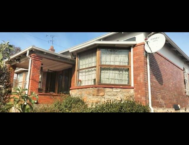 3 BEDROOM HOUSE FOR SALE IN KENSINGTON